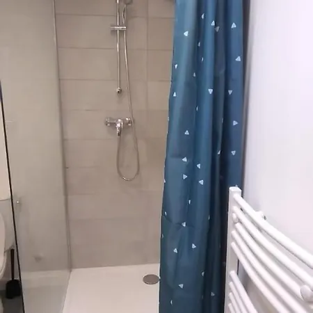 Refait A Neuf, Aux Mees, A 20min De Dignes