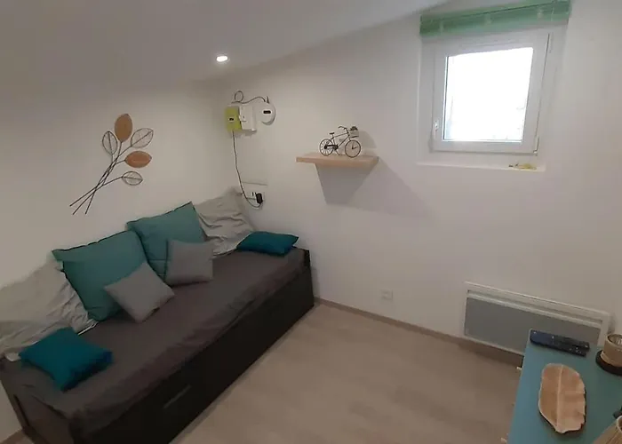 Apartment Refait A Neuf, Aux Mees, A 20min De Dignes