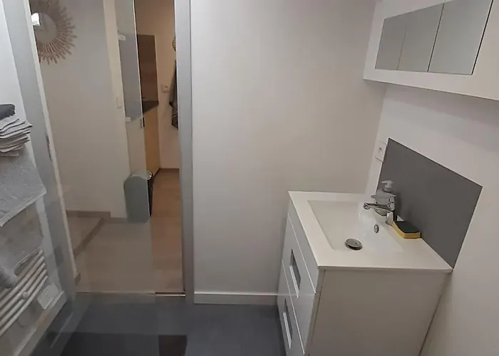 Apartment Refait A Neuf, Aux Mees, A 20min De Dignes *