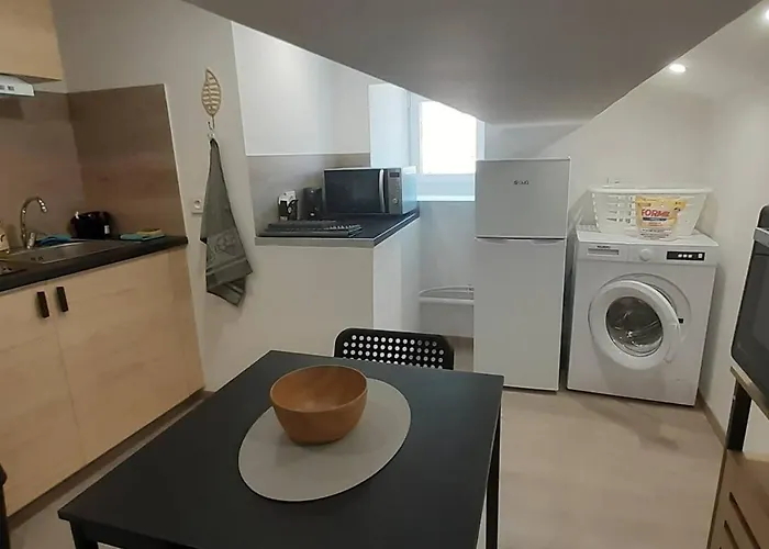 Refait A Neuf, Aux Mees, A 20min De Dignes Apartment Les Mees